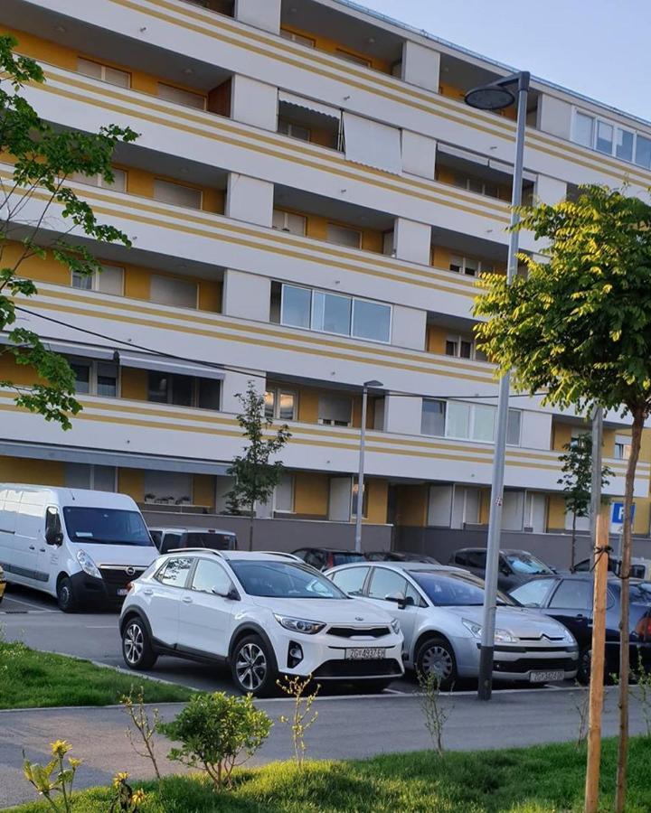 Apartman Bilja 3* Zagreb Ngoại thất bức ảnh